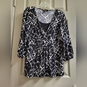 Style & Co. black/white ladies blouse size XL
